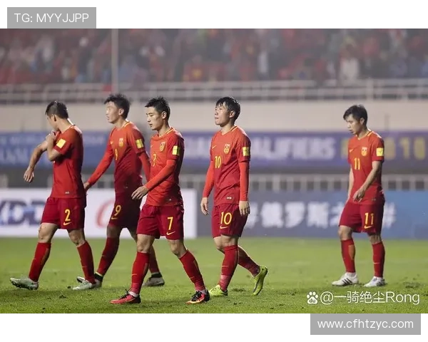 中国男足逆转取胜晋级世预赛下一阶段全场拼搏展现全新战斗精神 中国男足逆转取胜晋级世预赛下一阶段全场拼搏展现全新战斗精神