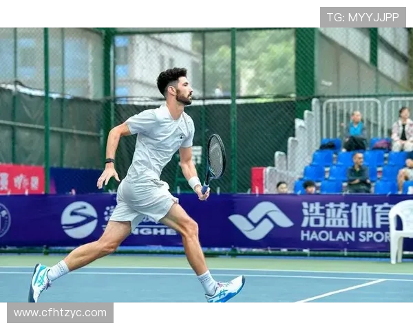 全新网球赛事日程公布 国际球员备战新赛季热身赛激烈进行