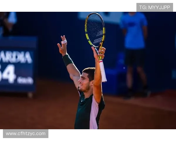 世界网球公开赛新星崛起 赛场纪录频频刷新 球迷热议未来巨星谁能夺冠